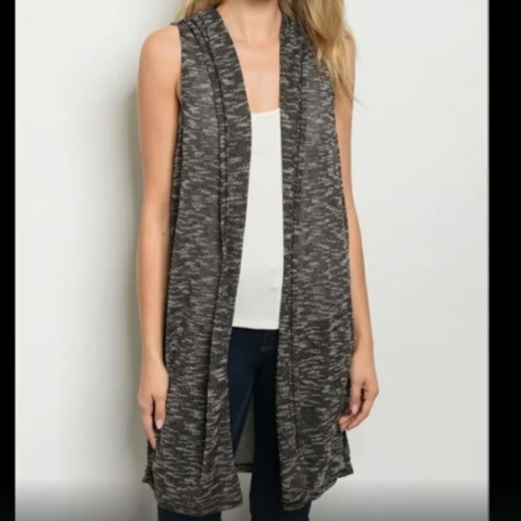 Justice Hooded Sweater vest with pockets - Picture 1 of 3
